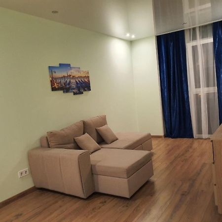 Avalon На Чорновола Apartamento Lviv Exterior foto